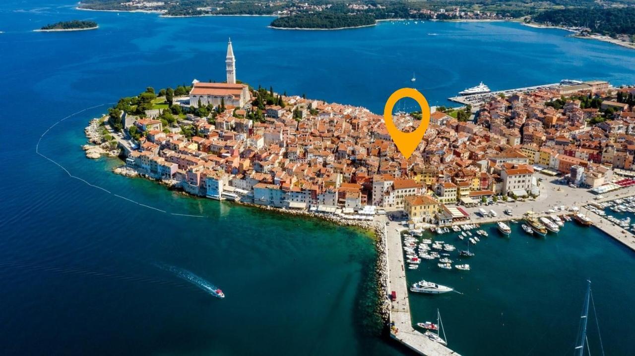 Studio Yellow Flower Rovinj Exterior foto